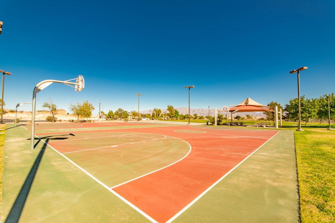 Gorgeous Las Vegas Home With Rv Parking ภายนอก รูปภาพ