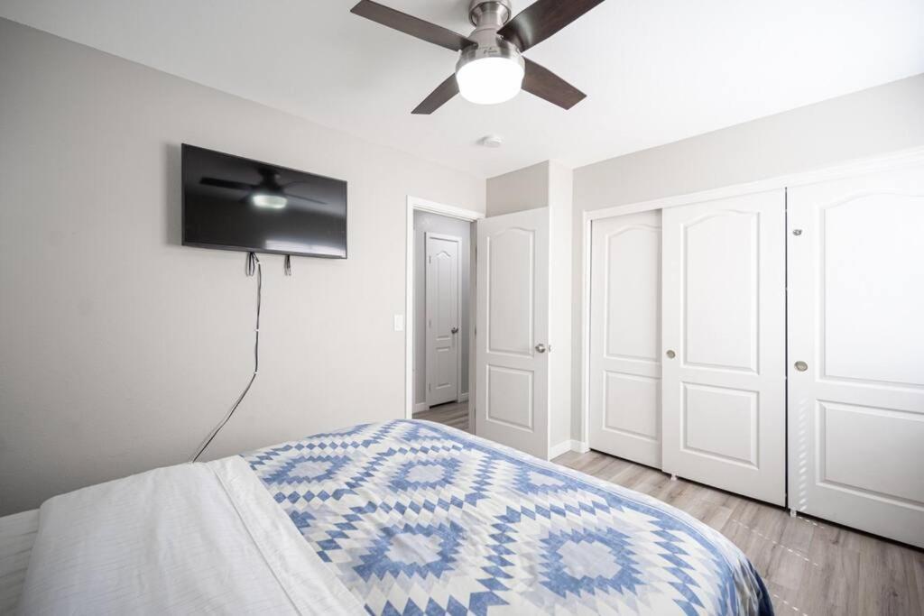 Gorgeous Las Vegas Home With Rv Parking ภายนอก รูปภาพ